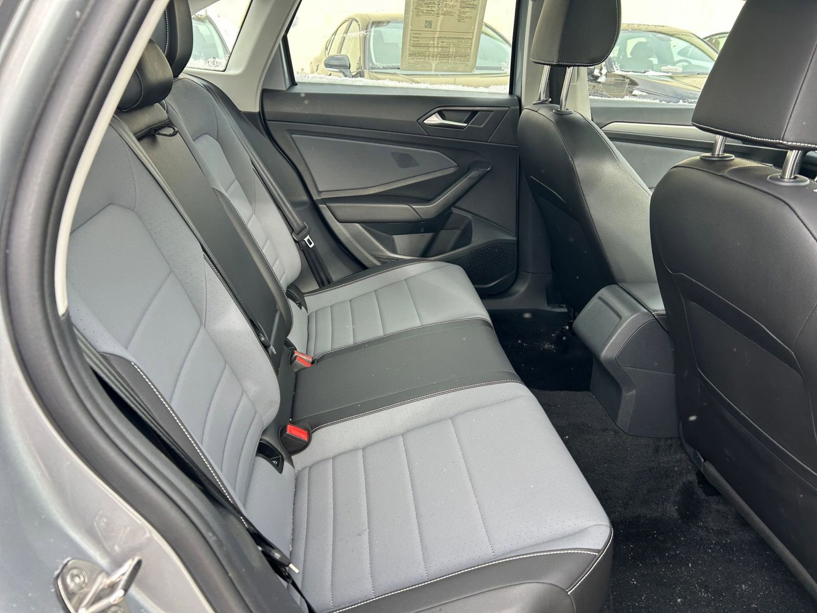 Thumbnail: 2025 Volkswagen Jetta - 24