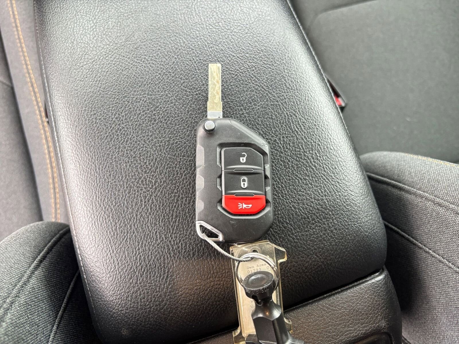 Thumbnail: 2025 Jeep Wrangler - 22