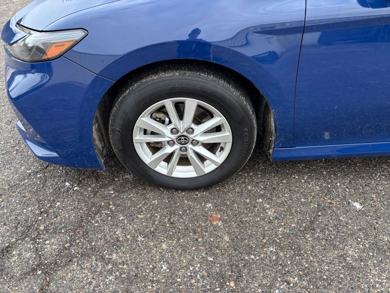 Thumbnail: 2025 Toyota Camry - 28