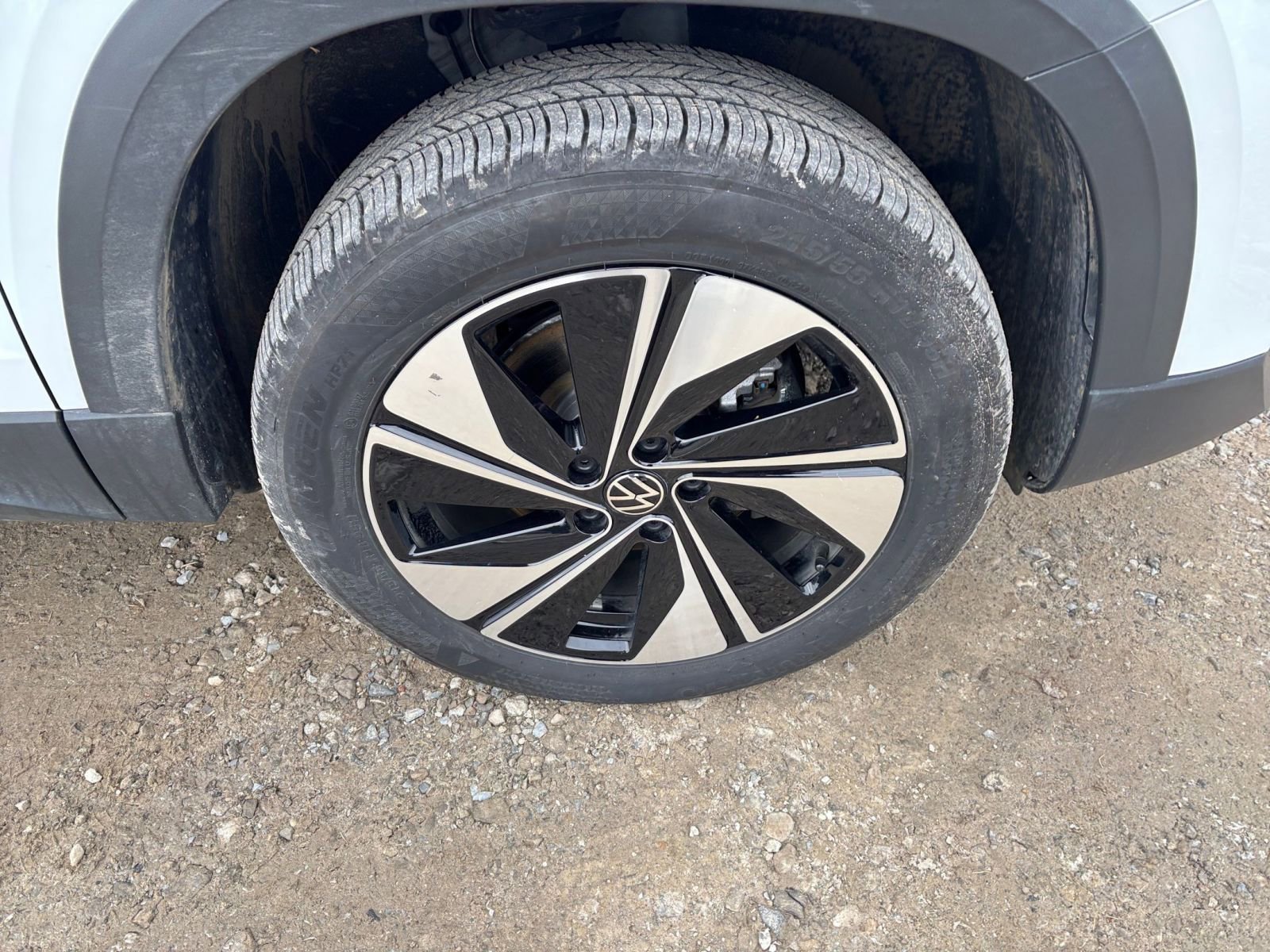 Thumbnail: 2025 Volkswagen Taos - 30