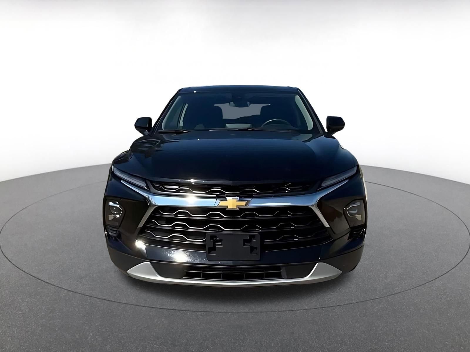 Thumbnail: 2025 Chevrolet Blazer - 4