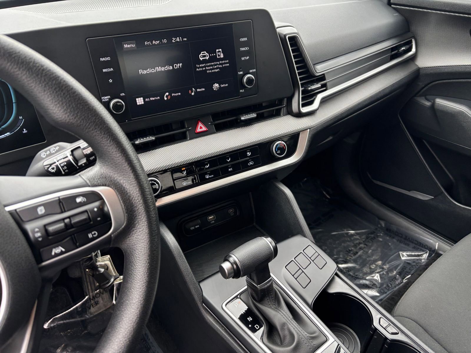 Thumbnail: 2025 Kia Sportage - 17