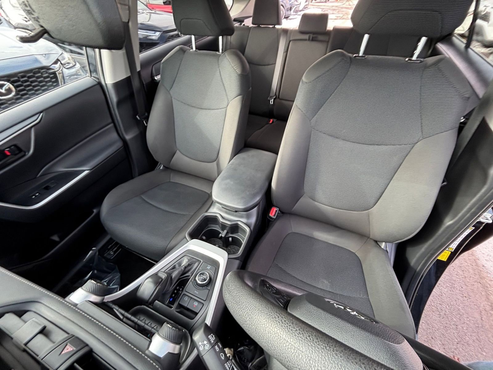 Thumbnail: 2025 Toyota RAV4 - 35