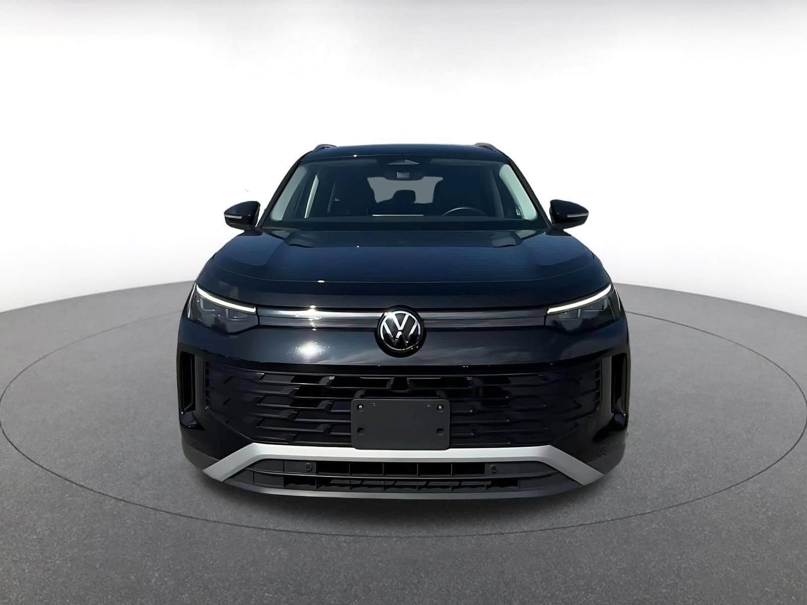 Thumbnail: 2026 Volkswagen Tiguan - 4