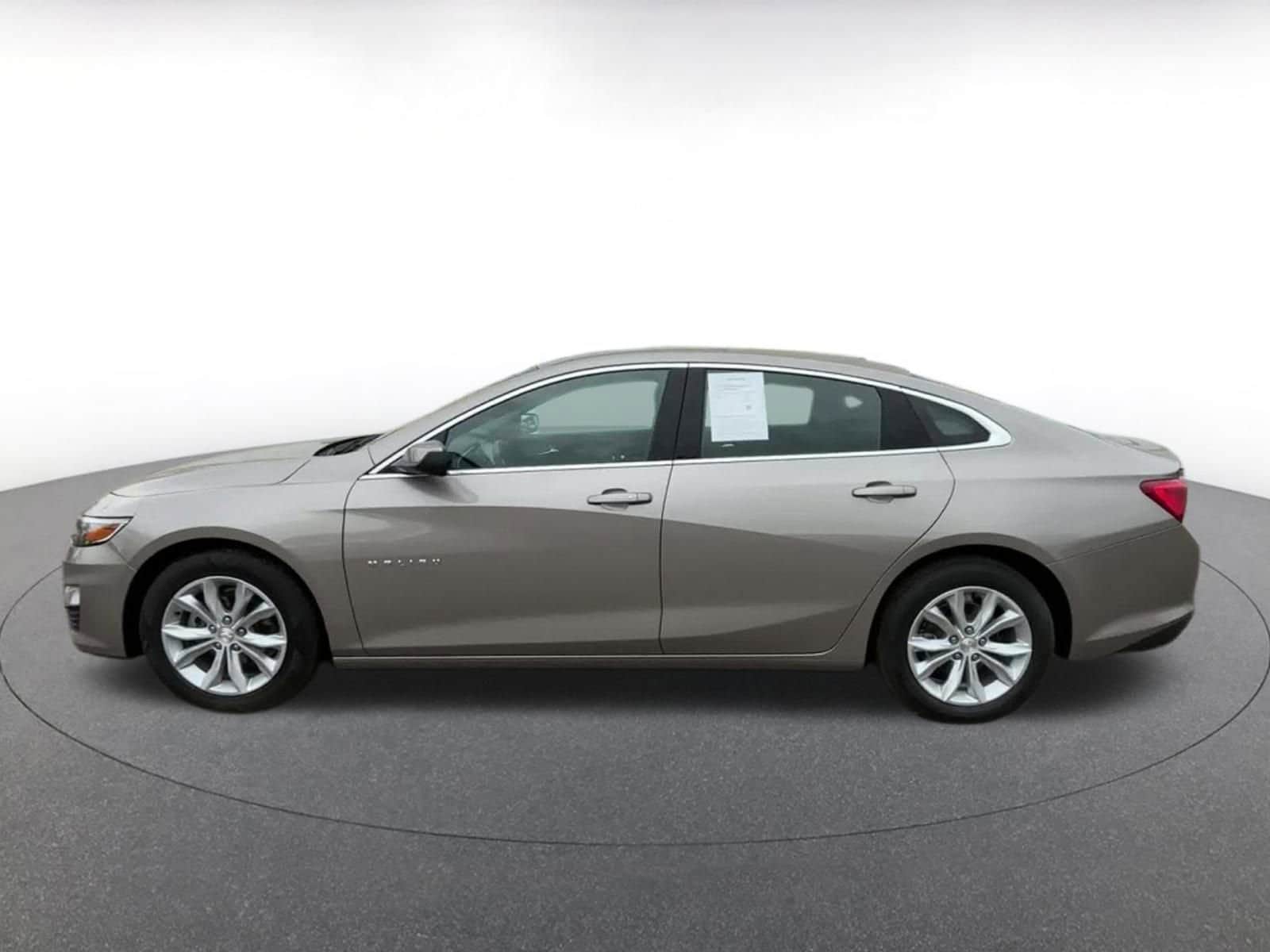 2024 Chevrolet Malibu LT 8