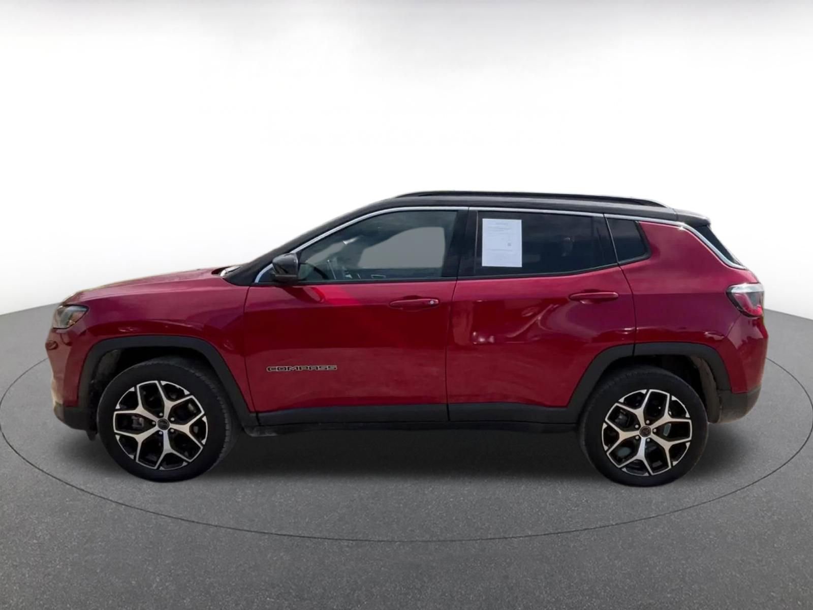 Thumbnail: 2025 Jeep Compass - 9