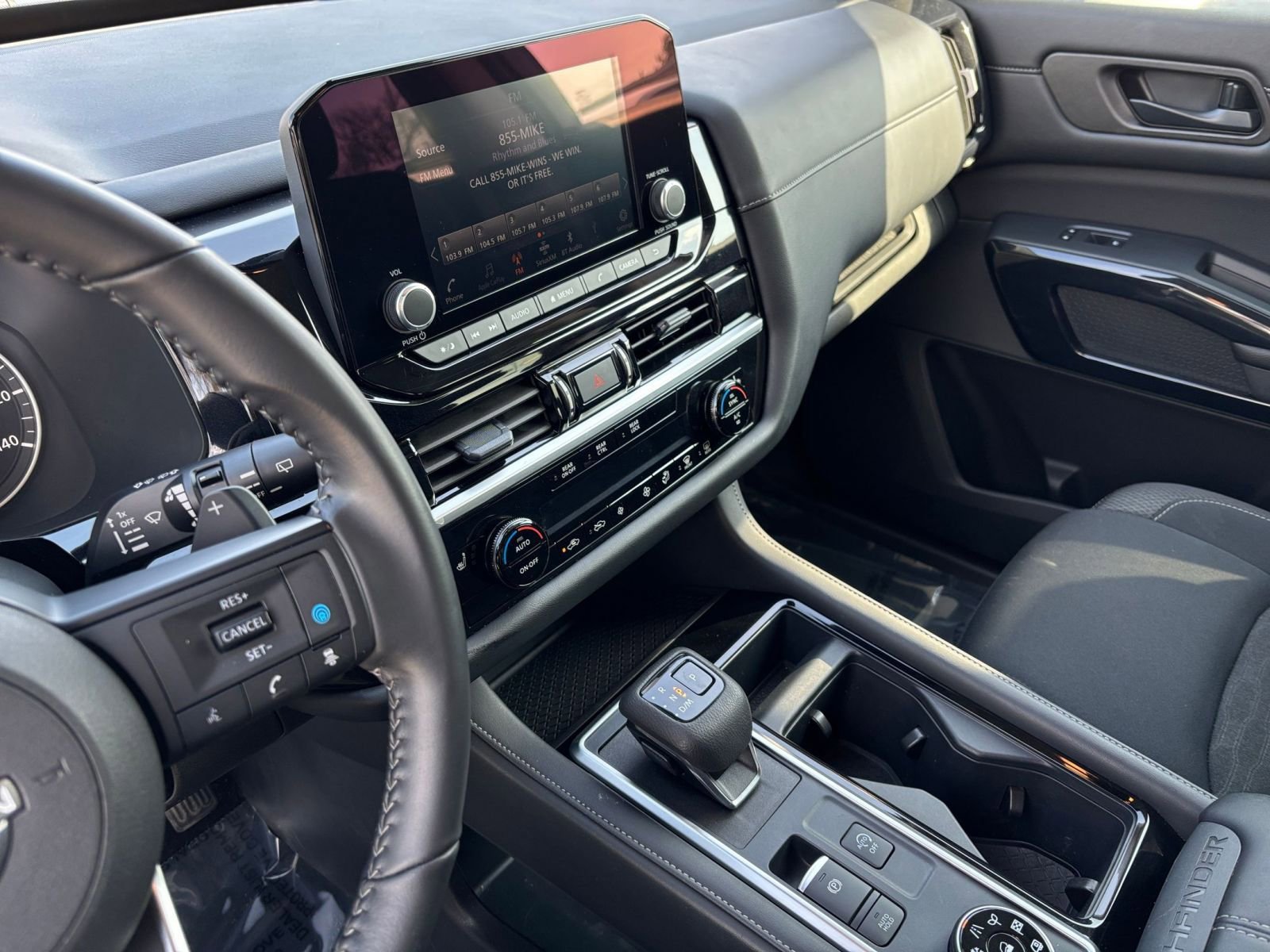 Thumbnail: 2025 Nissan Pathfinder - 17