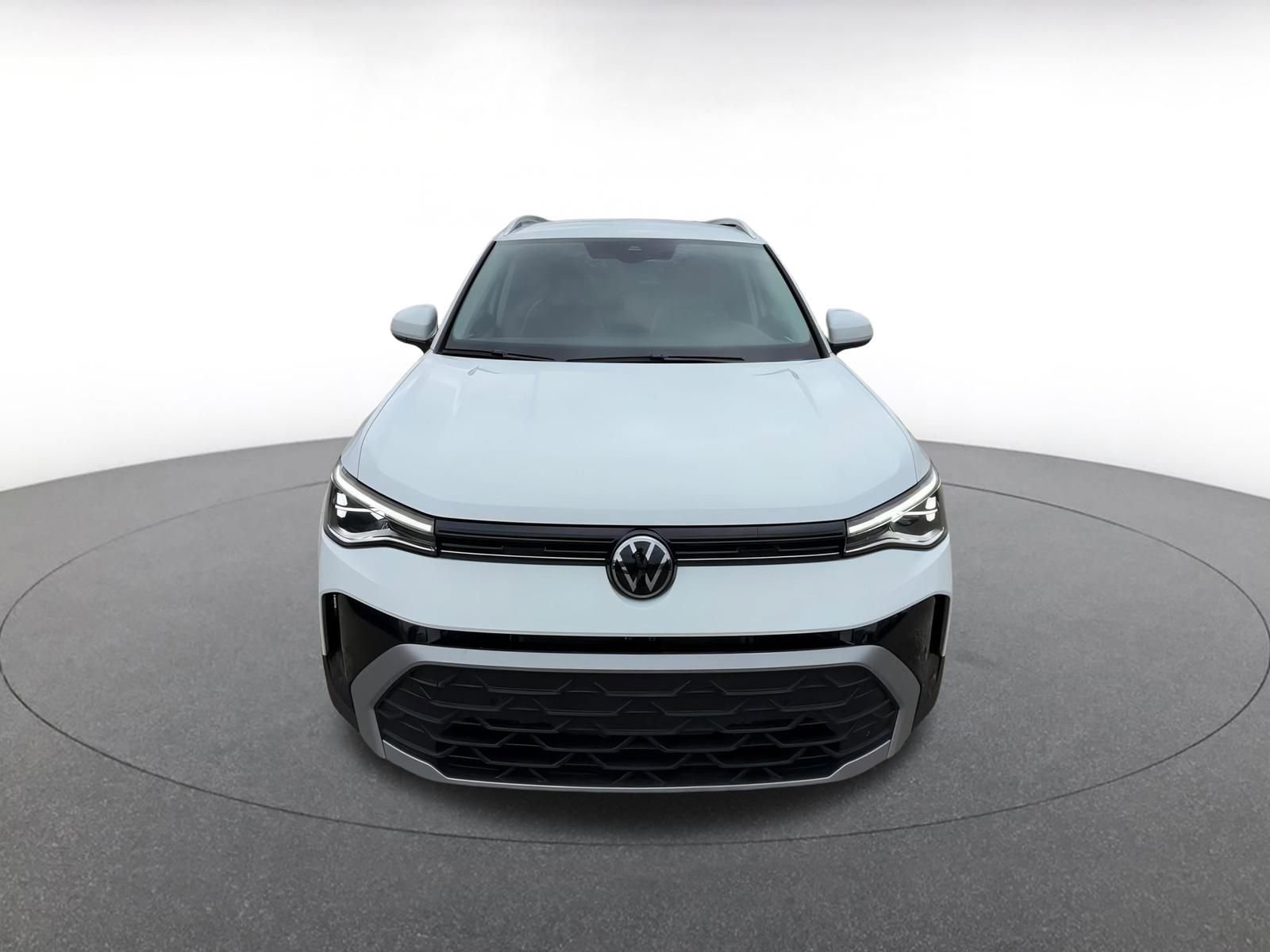 Thumbnail: 2025 Volkswagen Taos - 4