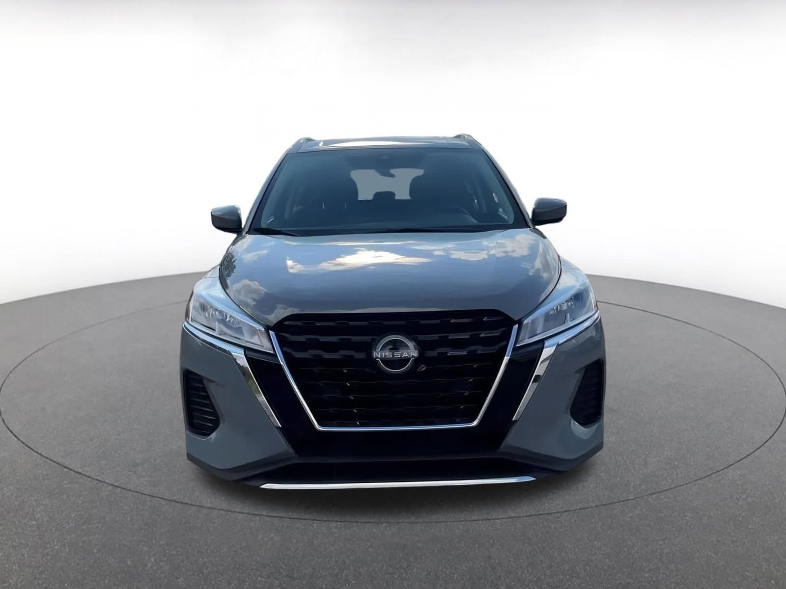 Thumbnail: 2024 Nissan Kicks - 4