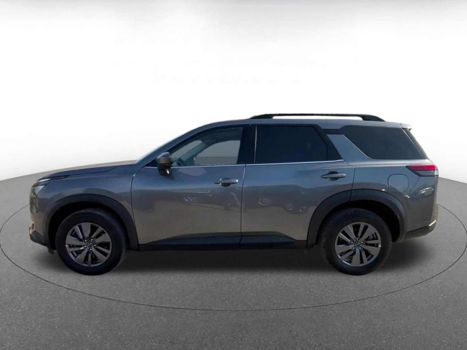 Thumbnail: 2025 Nissan Pathfinder - 9