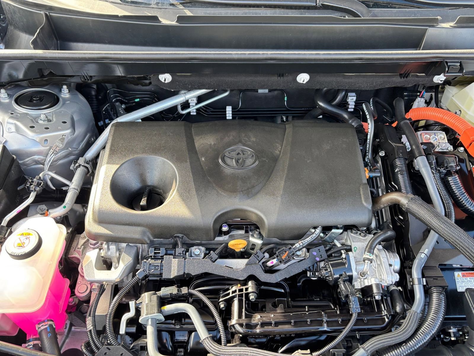 Thumbnail: 2025 Toyota RAV4 - 31