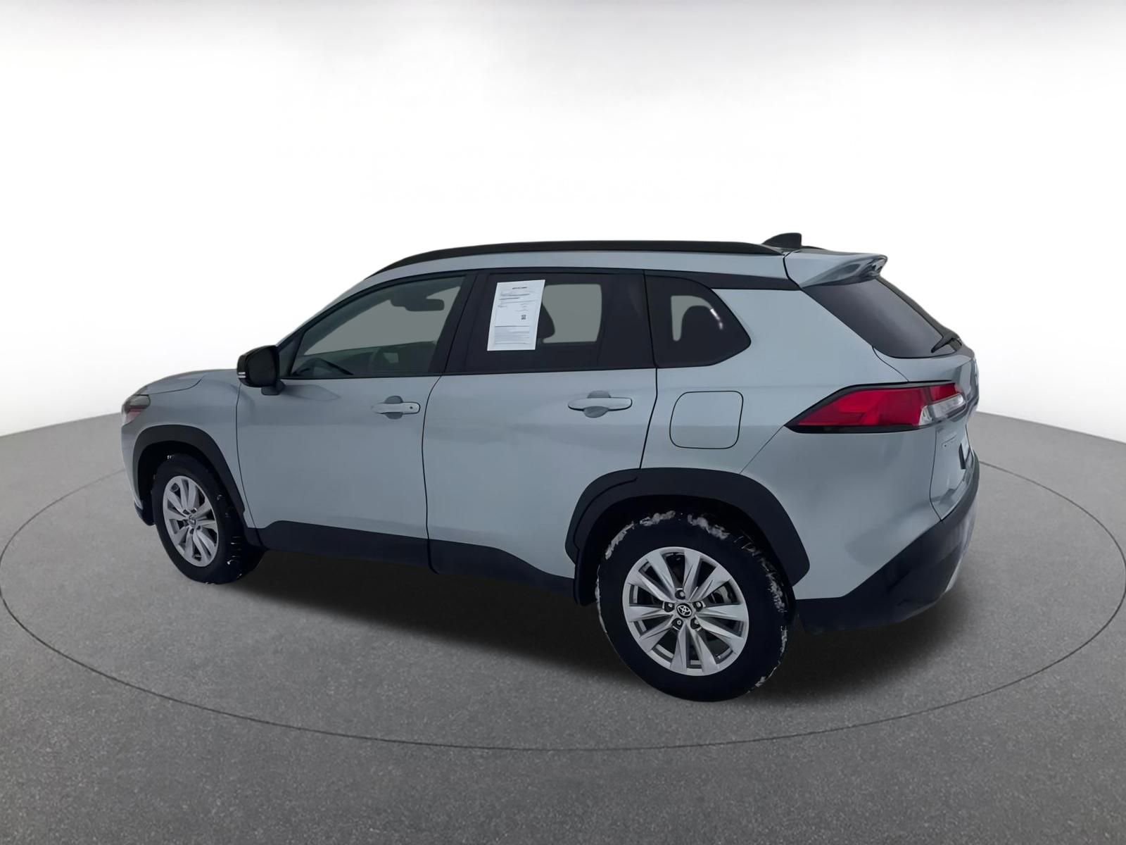 Thumbnail: 2025 Toyota Corolla Cross - 10