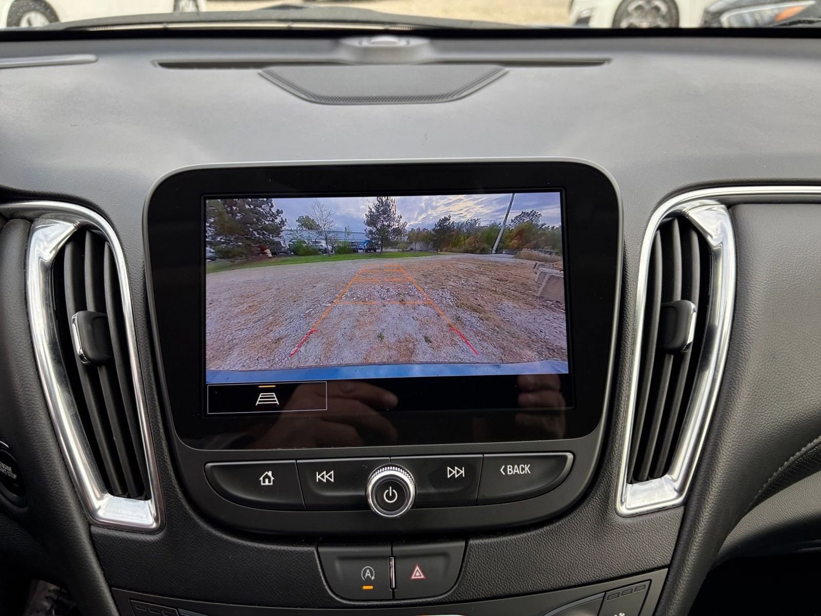 Thumbnail: 2024 Chevrolet Malibu - 17