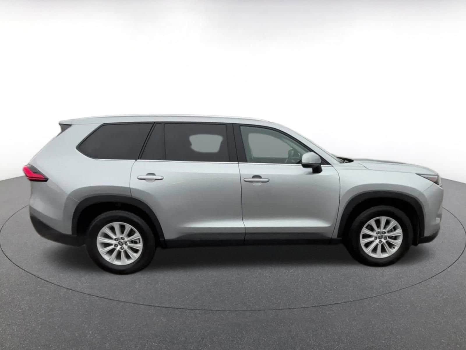 Thumbnail: 2024 Toyota Grand Highlander - 16