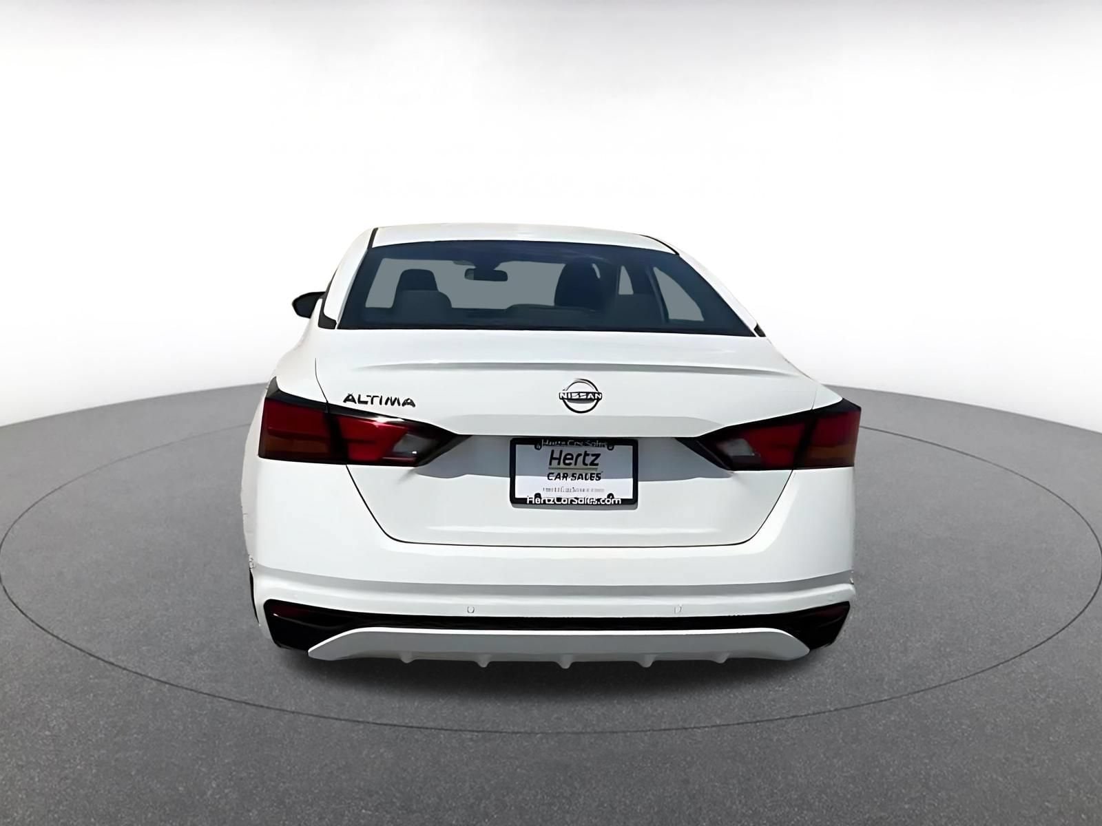 Thumbnail: 2025 Nissan Altima - 11