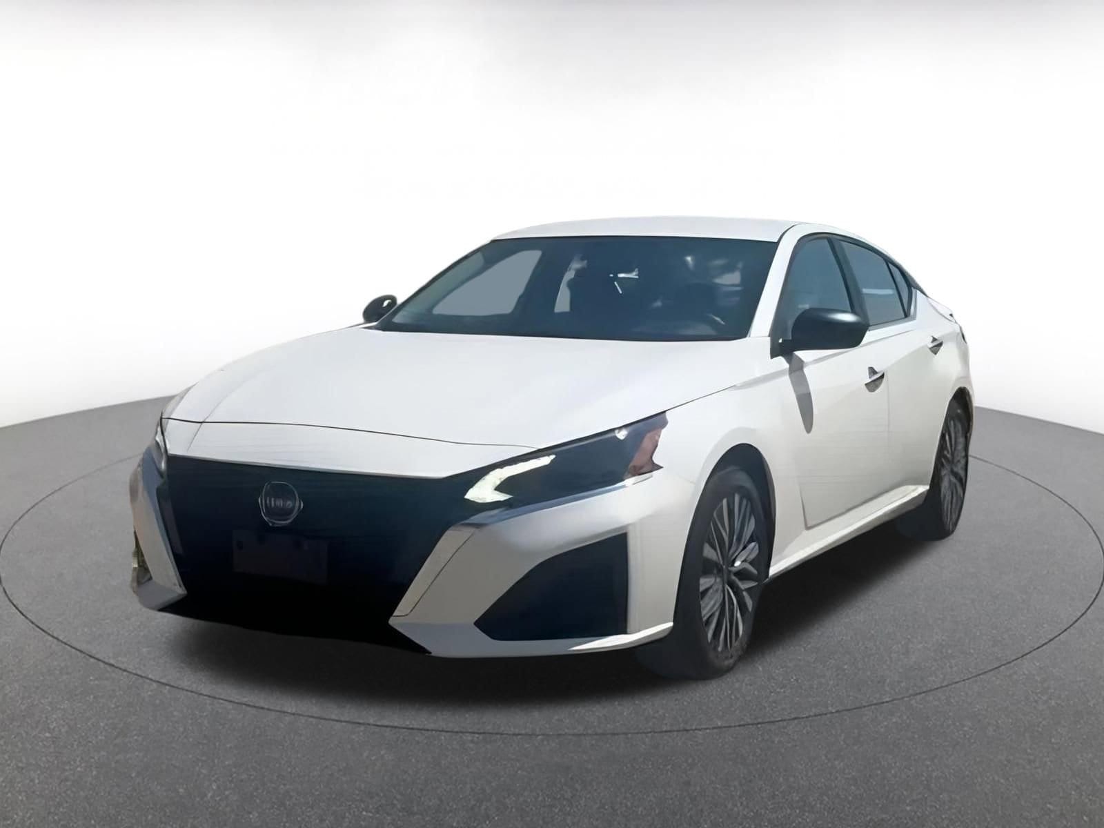 Thumbnail: 2024 Nissan Altima - 6