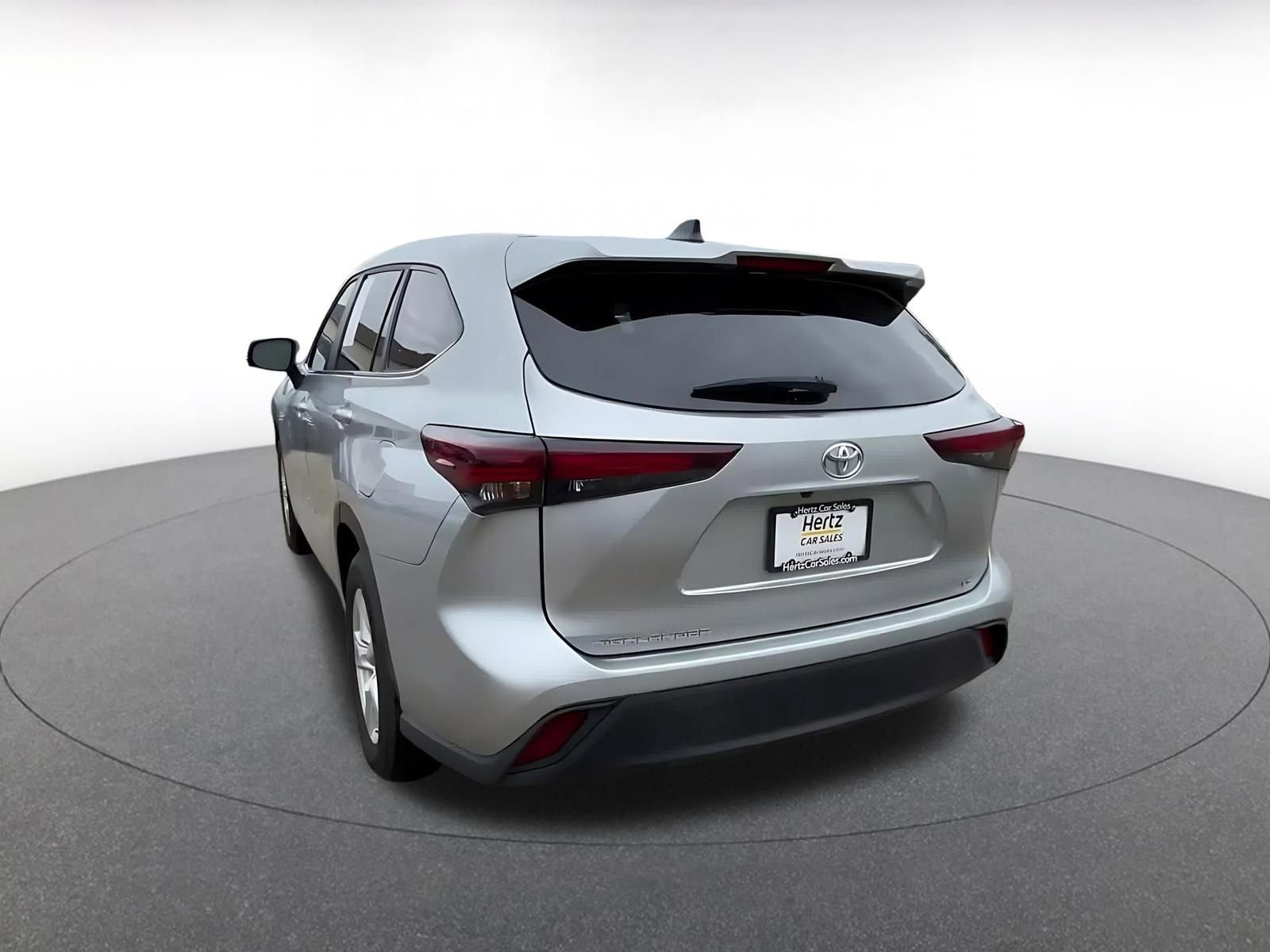 Thumbnail: 2025 Toyota Highlander - 11