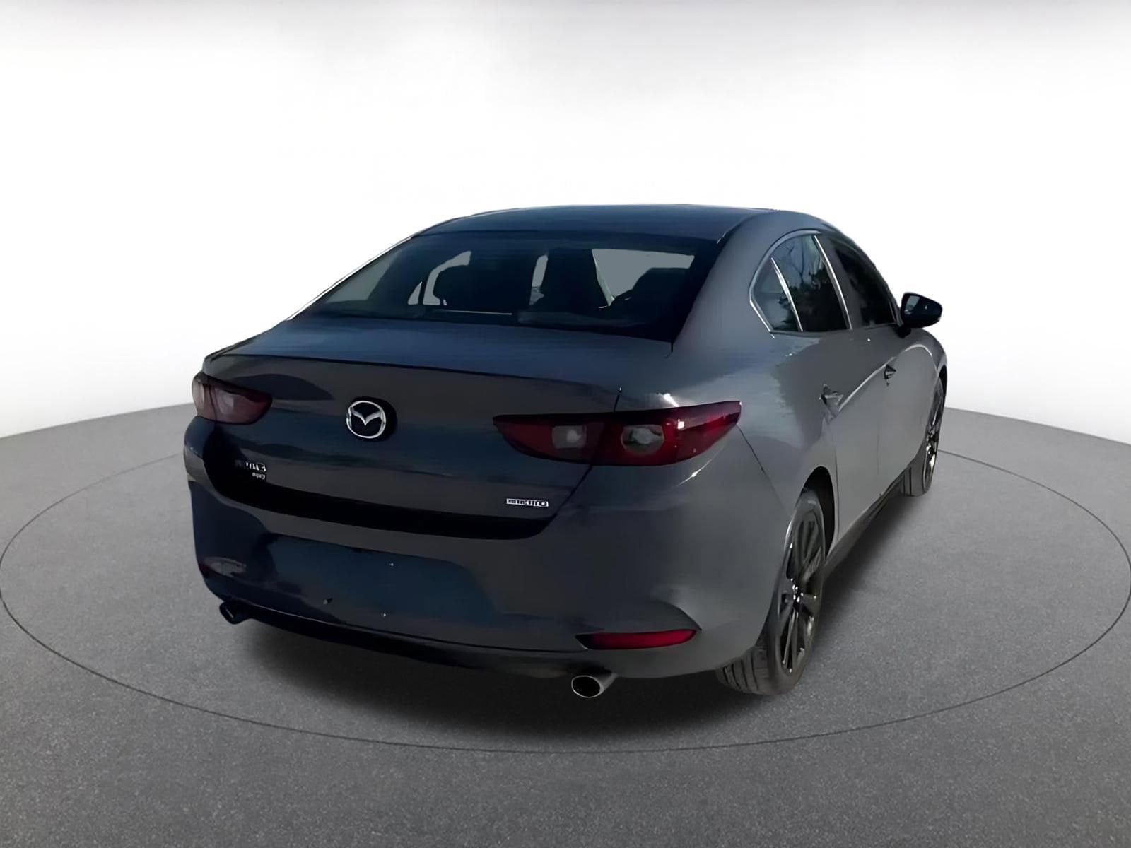 Thumbnail: 2025 Mazda Mazda3 - 14