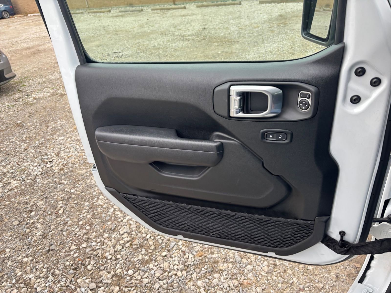 Thumbnail: 2025 Jeep Wrangler - 20