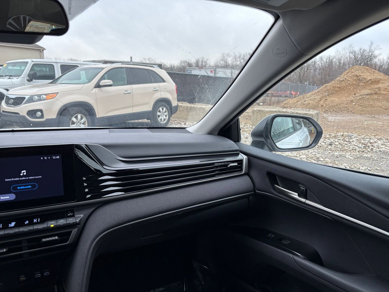 Thumbnail: 2025 Toyota Camry - 34