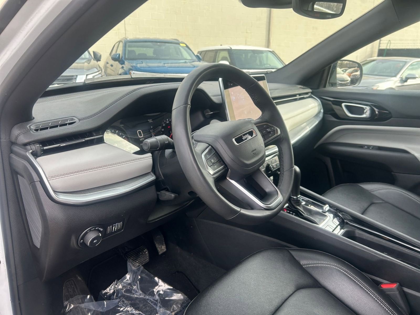 Thumbnail: 2025 Jeep Compass - 35