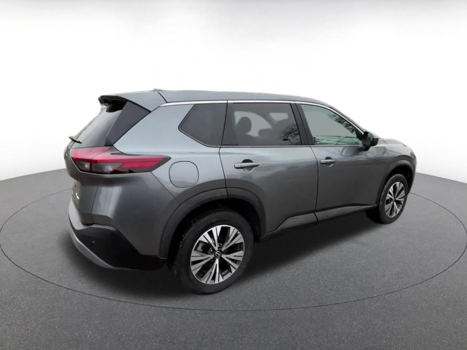 Thumbnail: 2023 Nissan Rogue - 14