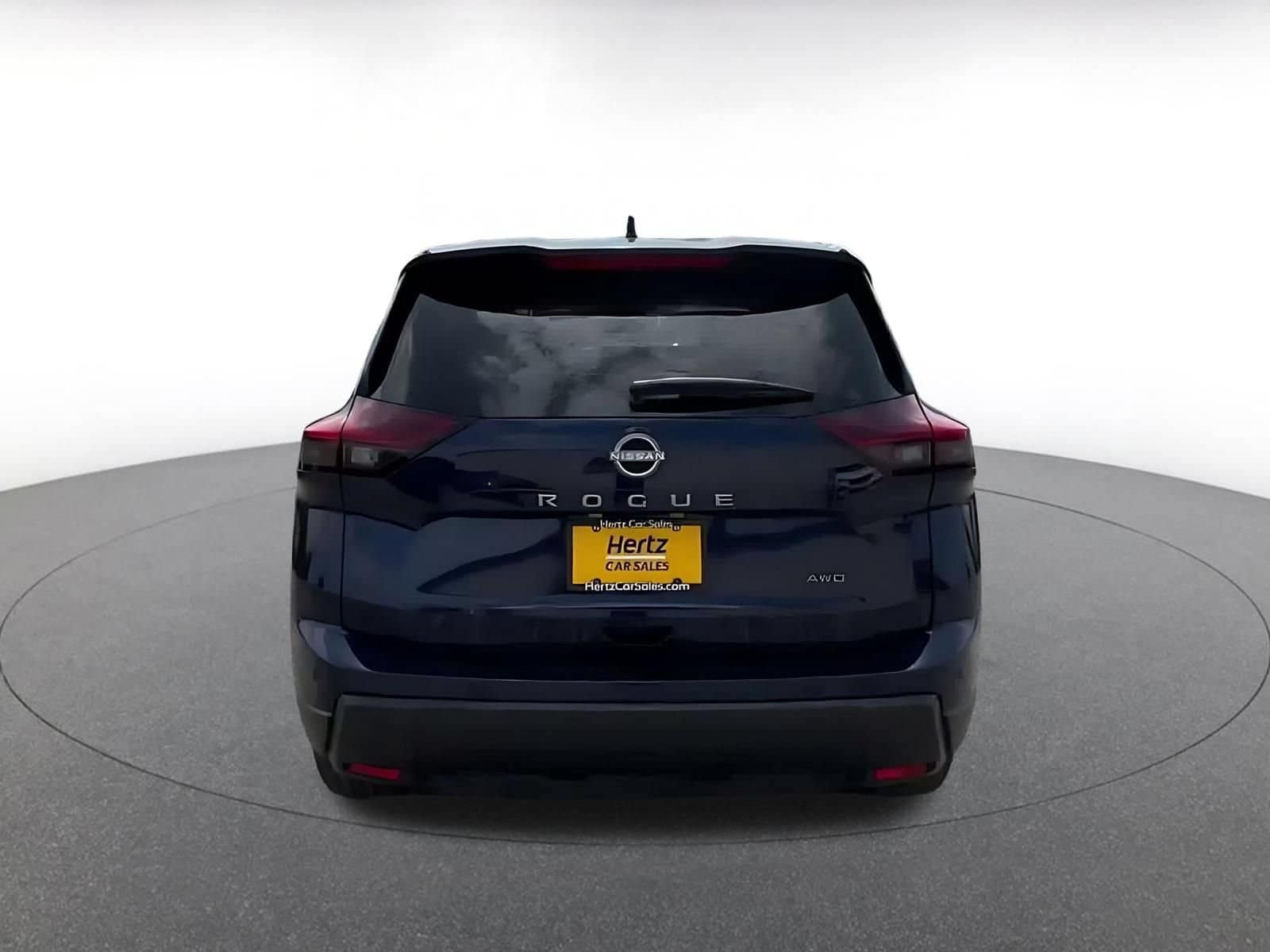 Thumbnail: 2026 Nissan Rogue - 12