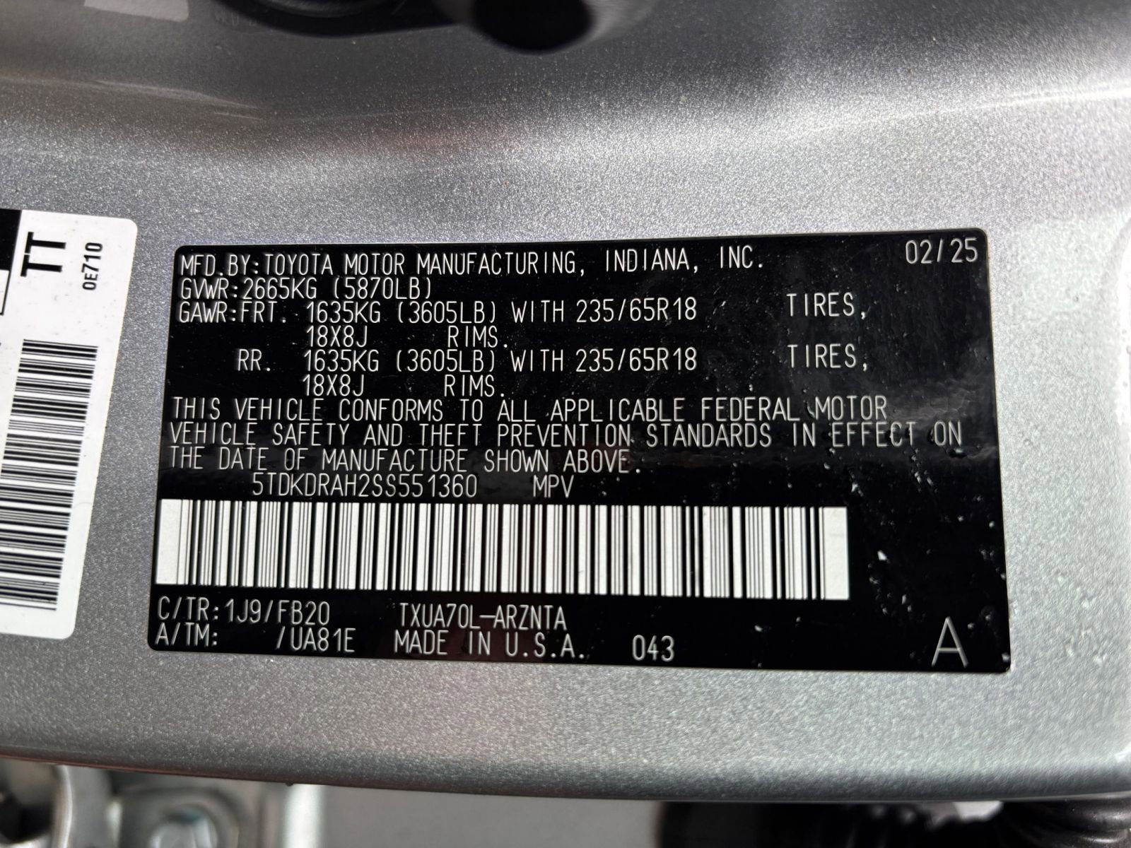 Thumbnail: 2025 Toyota Highlander - 32