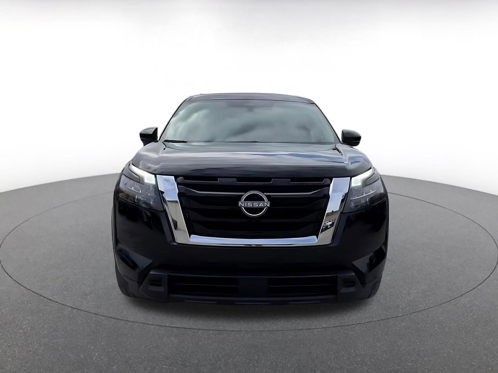 Thumbnail: 2025 Nissan Pathfinder - 4