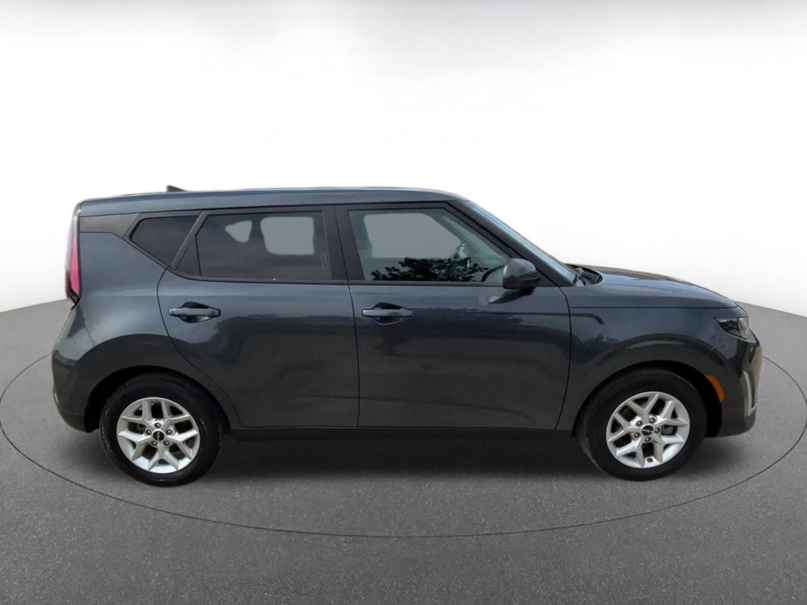 Thumbnail: 2025 Kia Soul - 16