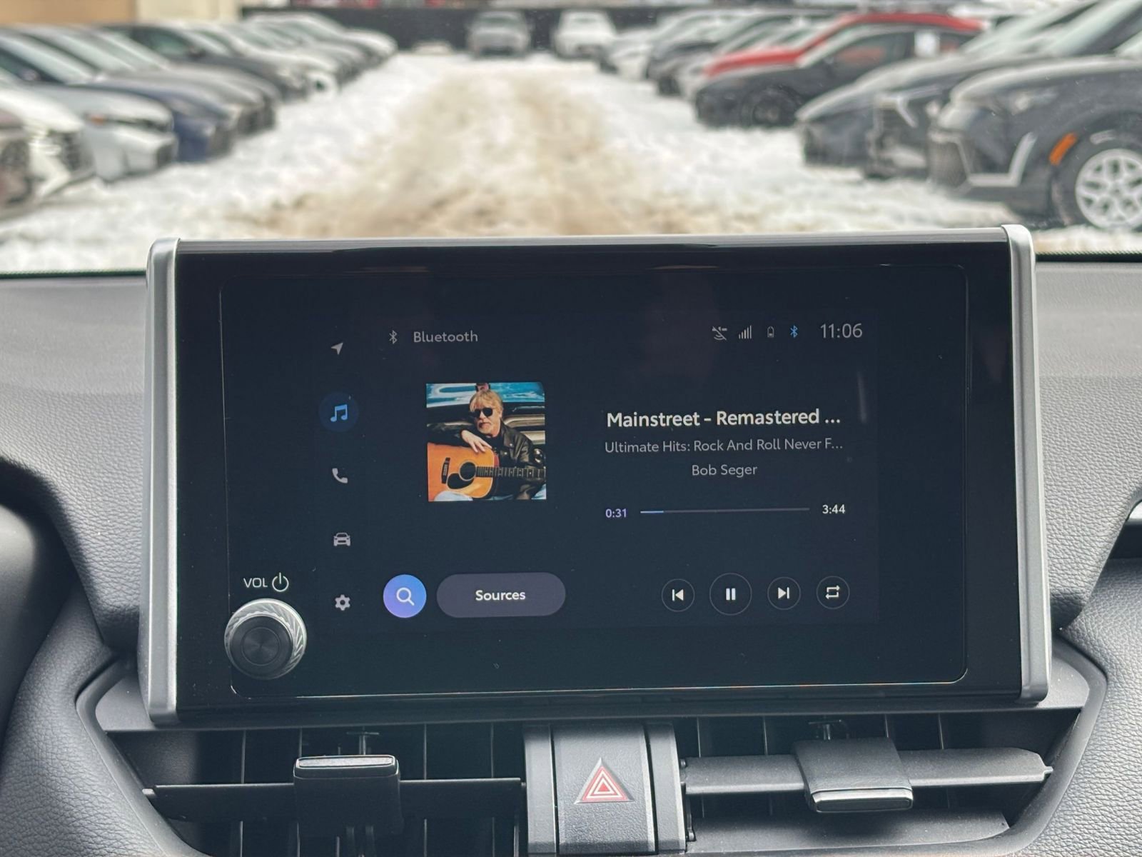 Thumbnail: 2025 Toyota RAV4 - 21