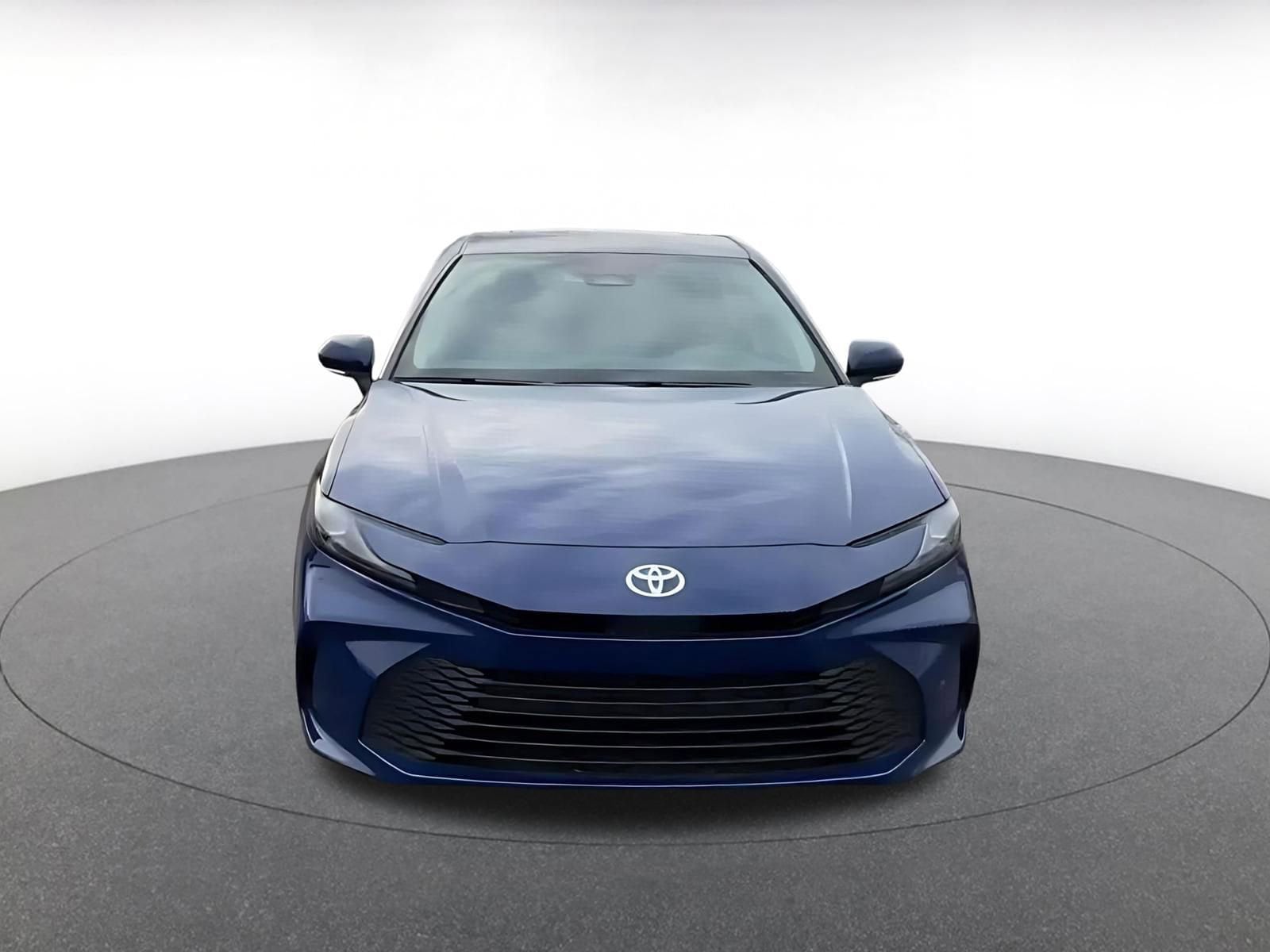 Thumbnail: 2025 Toyota Camry - 4