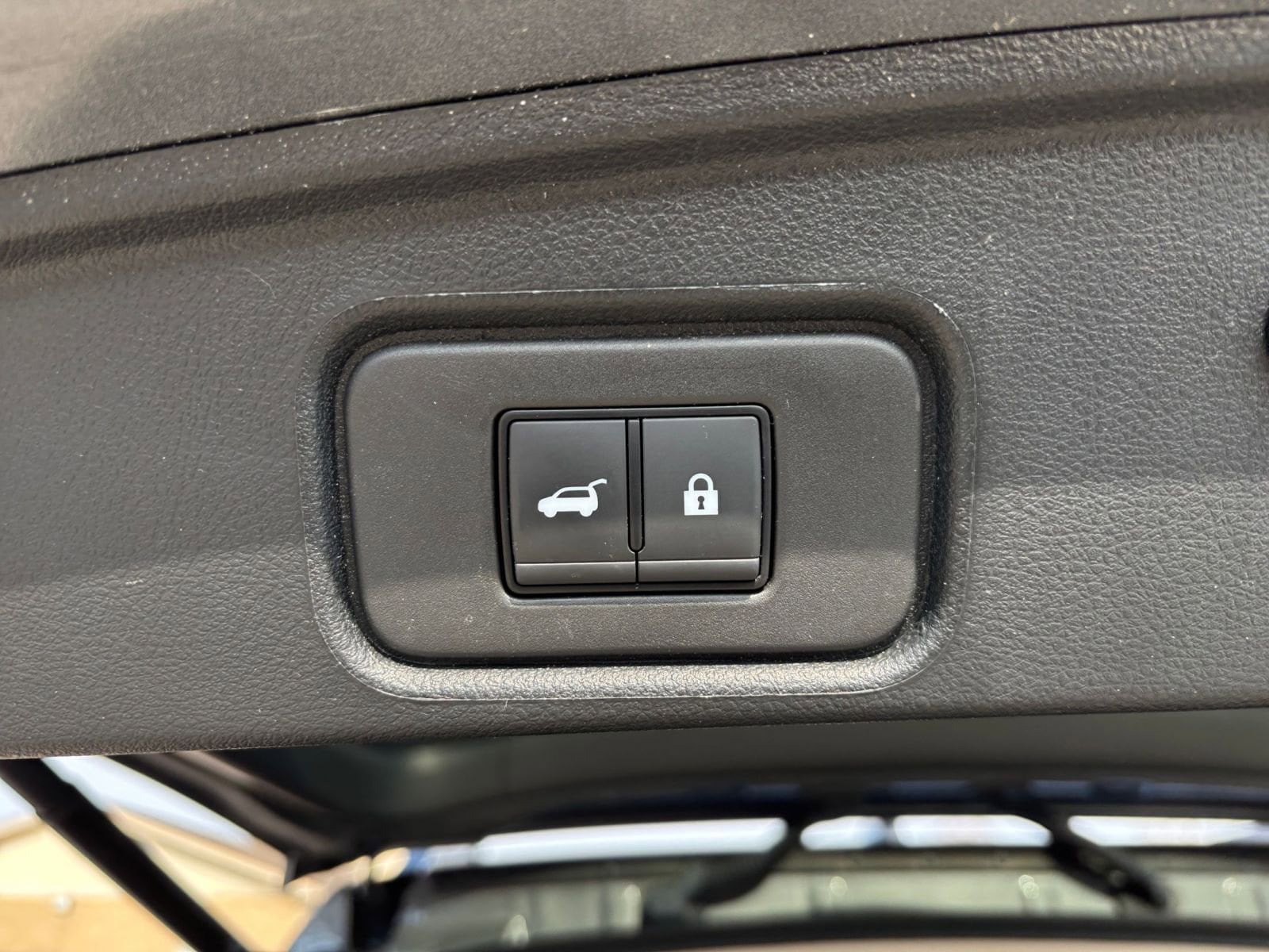 Thumbnail: 2025 Nissan Pathfinder - 23