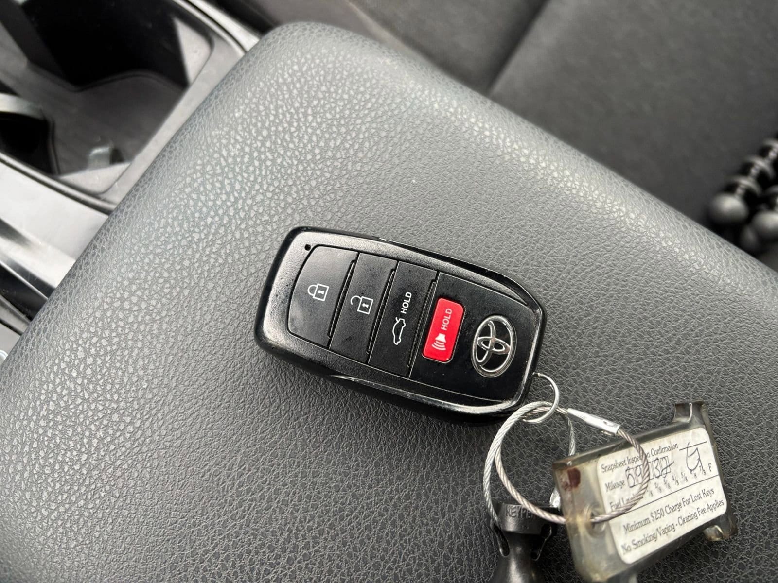 Thumbnail: 2025 Toyota Camry - 22