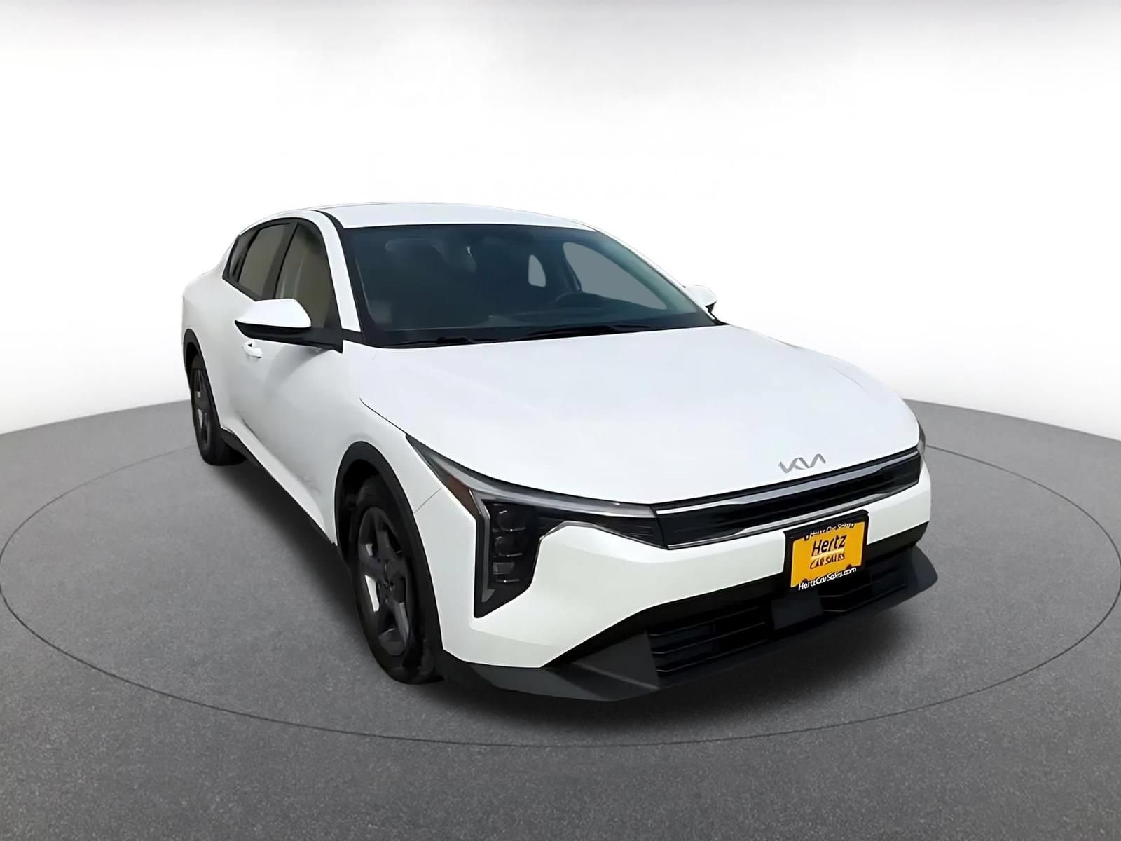 Thumbnail: 2025 Kia K4 - 3