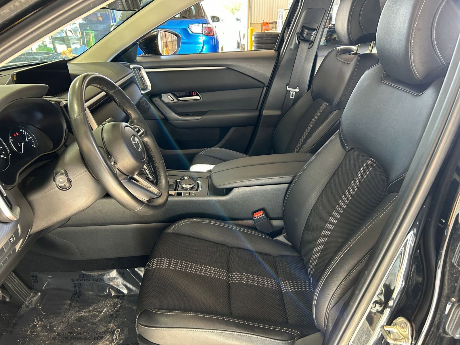 Thumbnail: 2025 Mazda CX-50 - 24