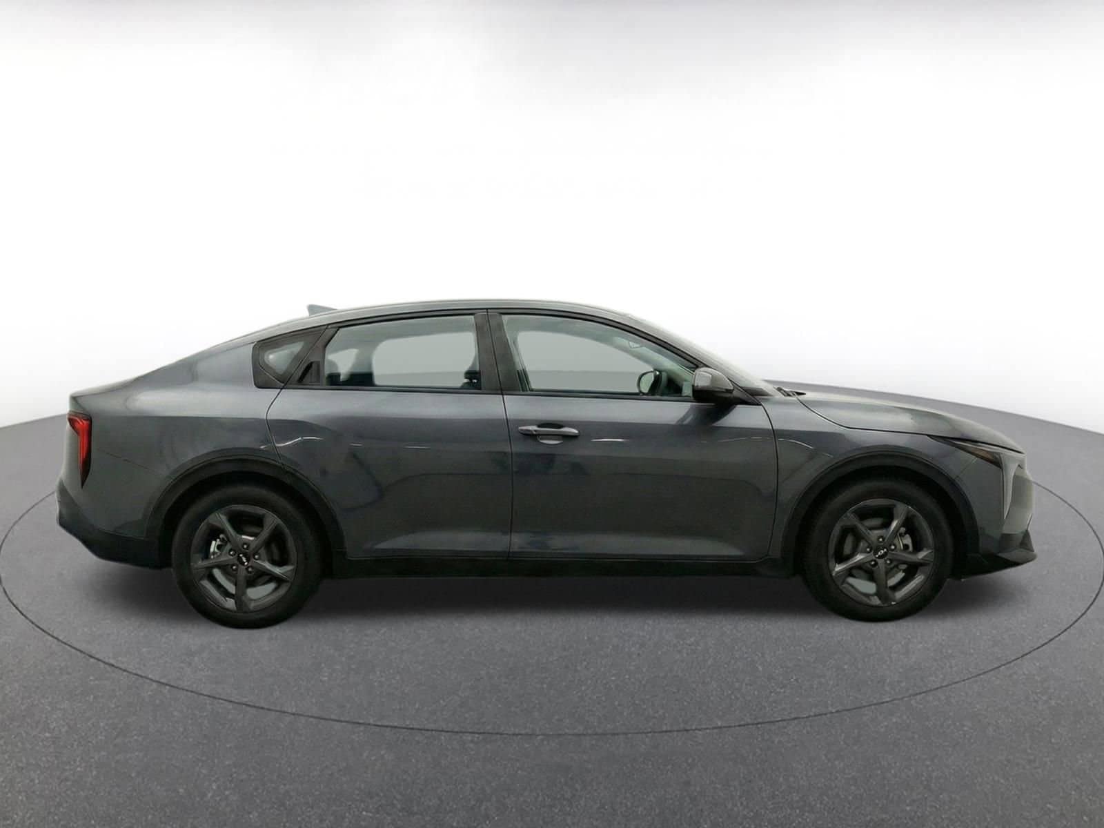 Thumbnail: 2025 Kia K4 - 10