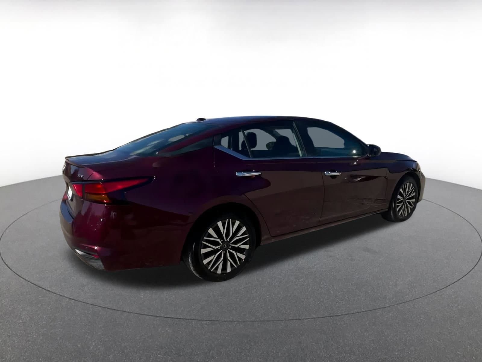 Thumbnail: 2024 Nissan Altima - 14