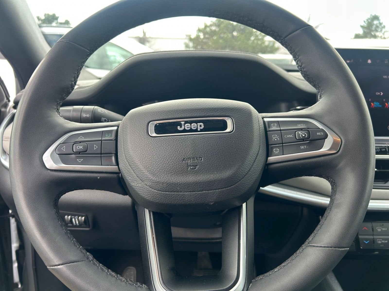 Thumbnail: 2025 Jeep Compass - 30