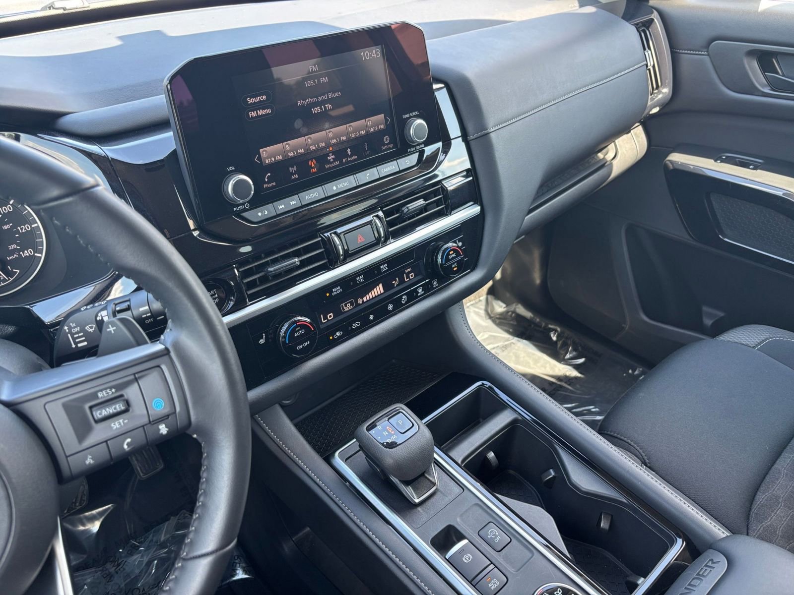 Thumbnail: 2025 Nissan Pathfinder - 17