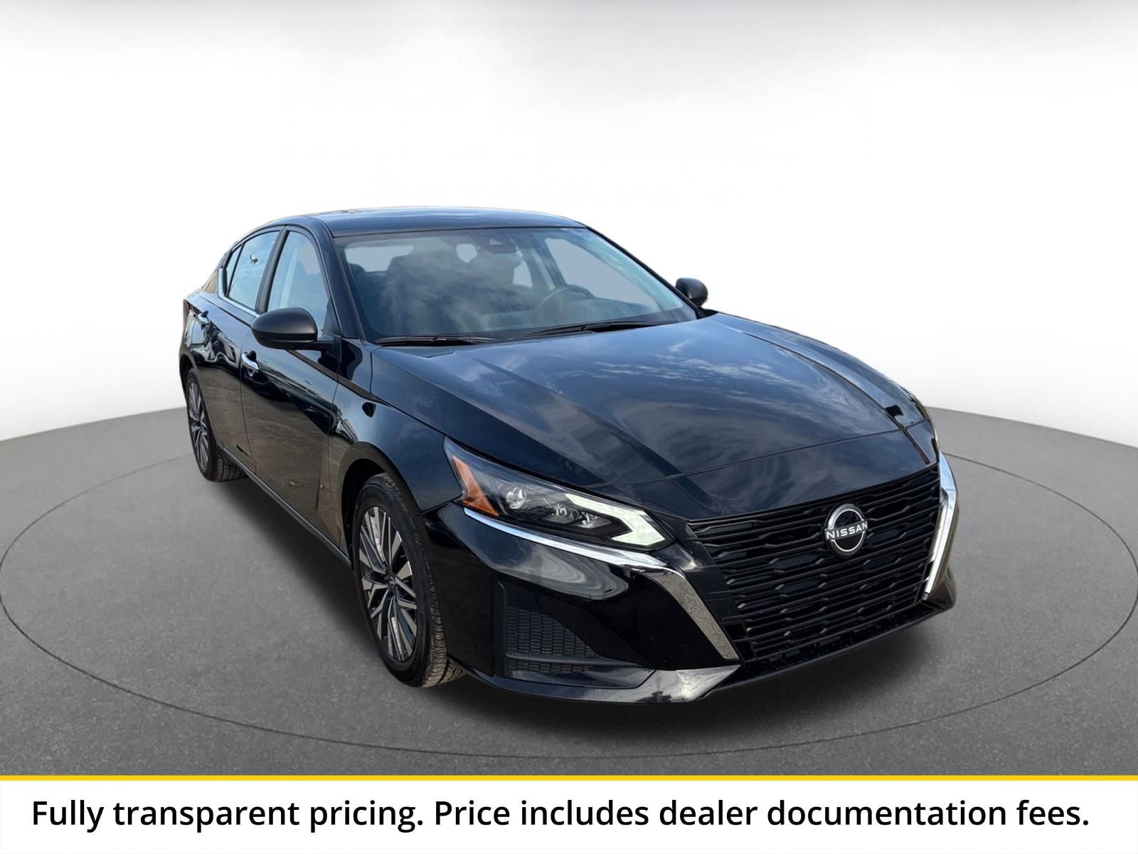 Thumbnail: 2025 Nissan Altima - 1