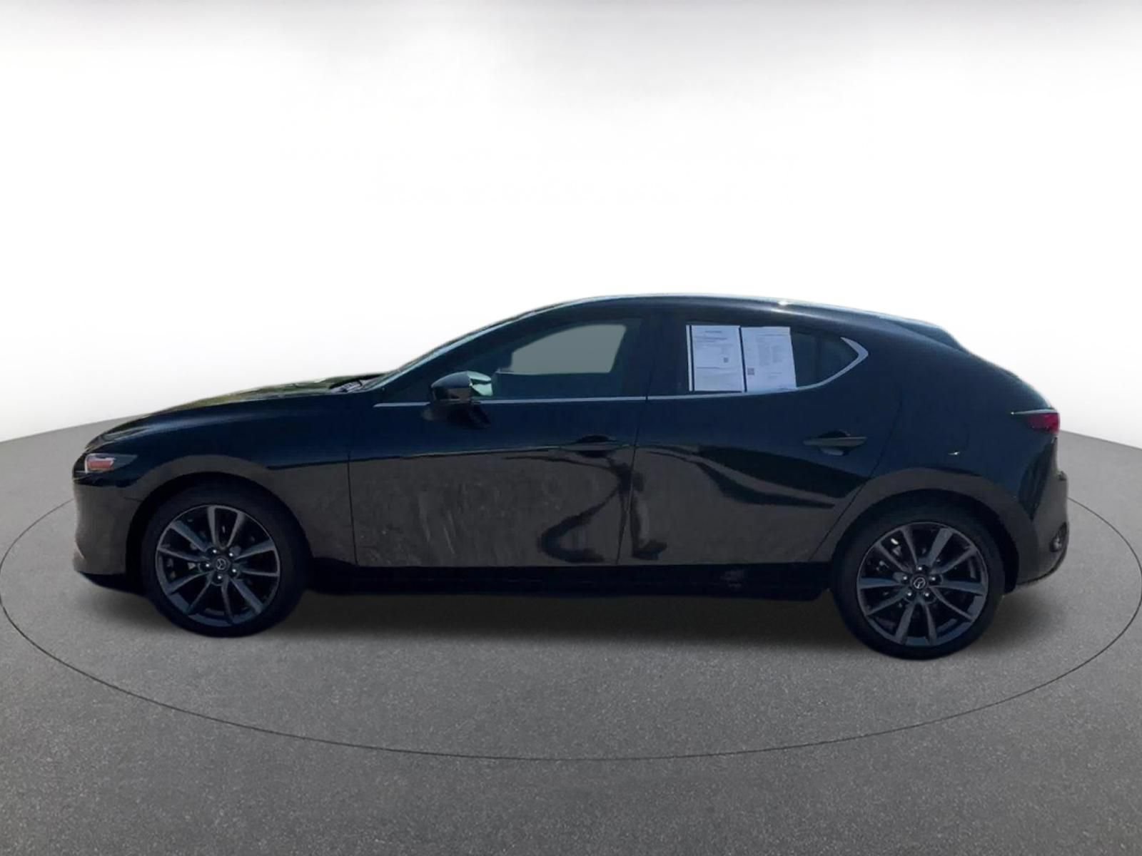 Thumbnail: 2026 Mazda Mazda3 - 9