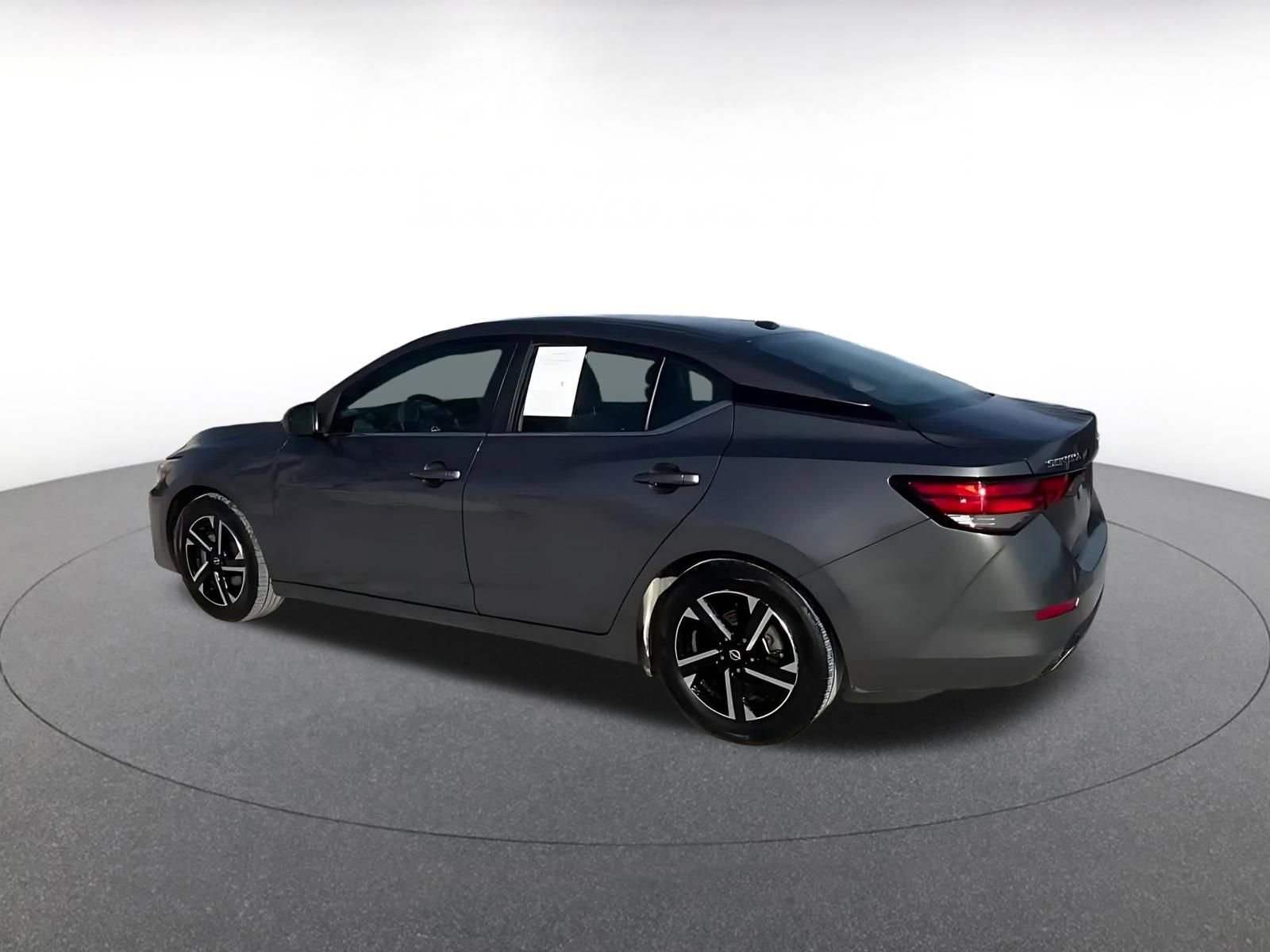 Thumbnail: 2025 Nissan Sentra - 10