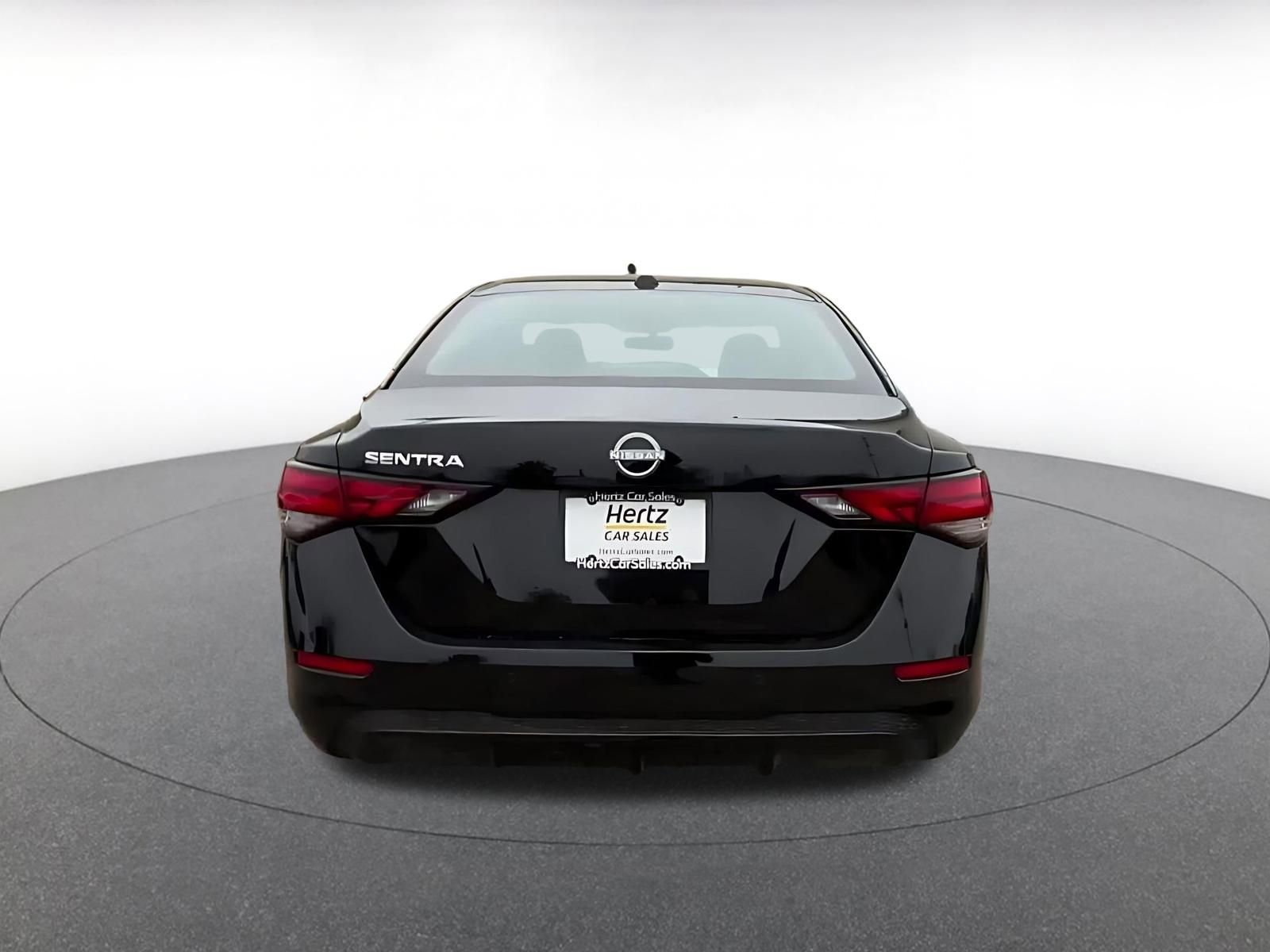 Thumbnail: 2025 Nissan Sentra - 12