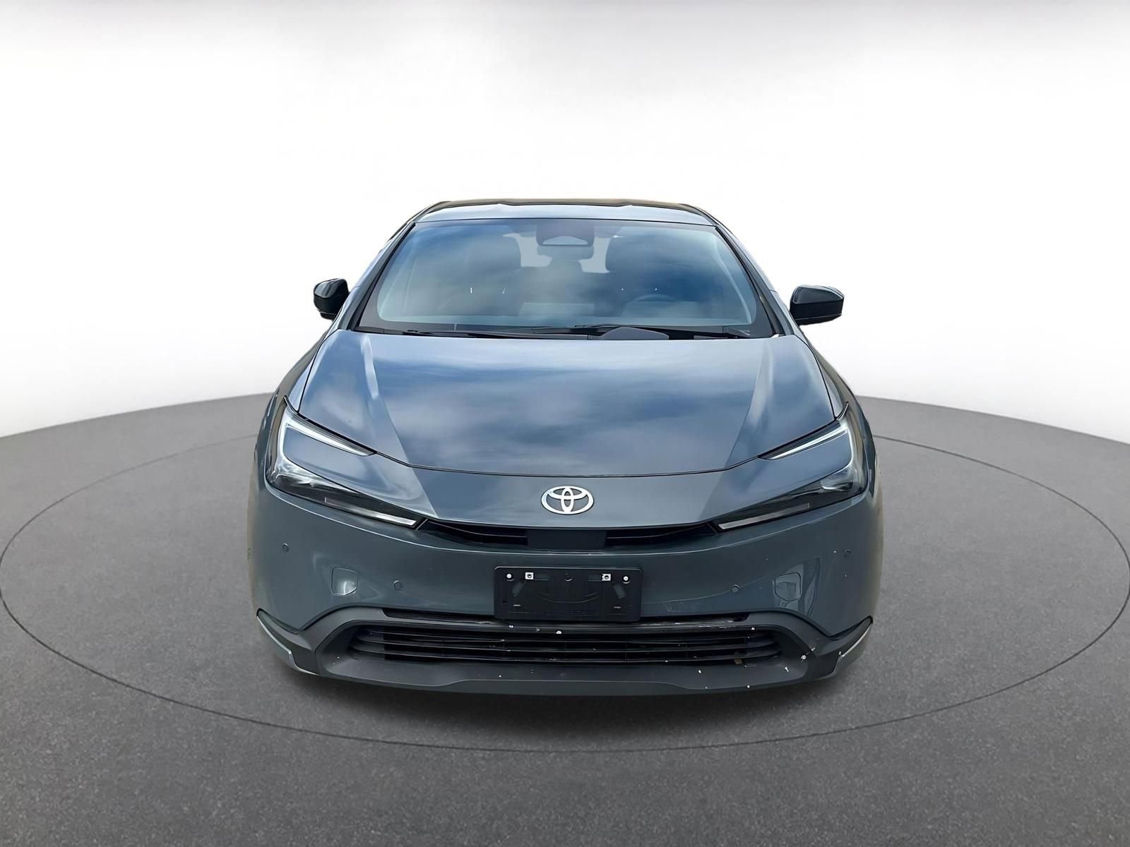 Thumbnail: 2025 Toyota Prius - 2