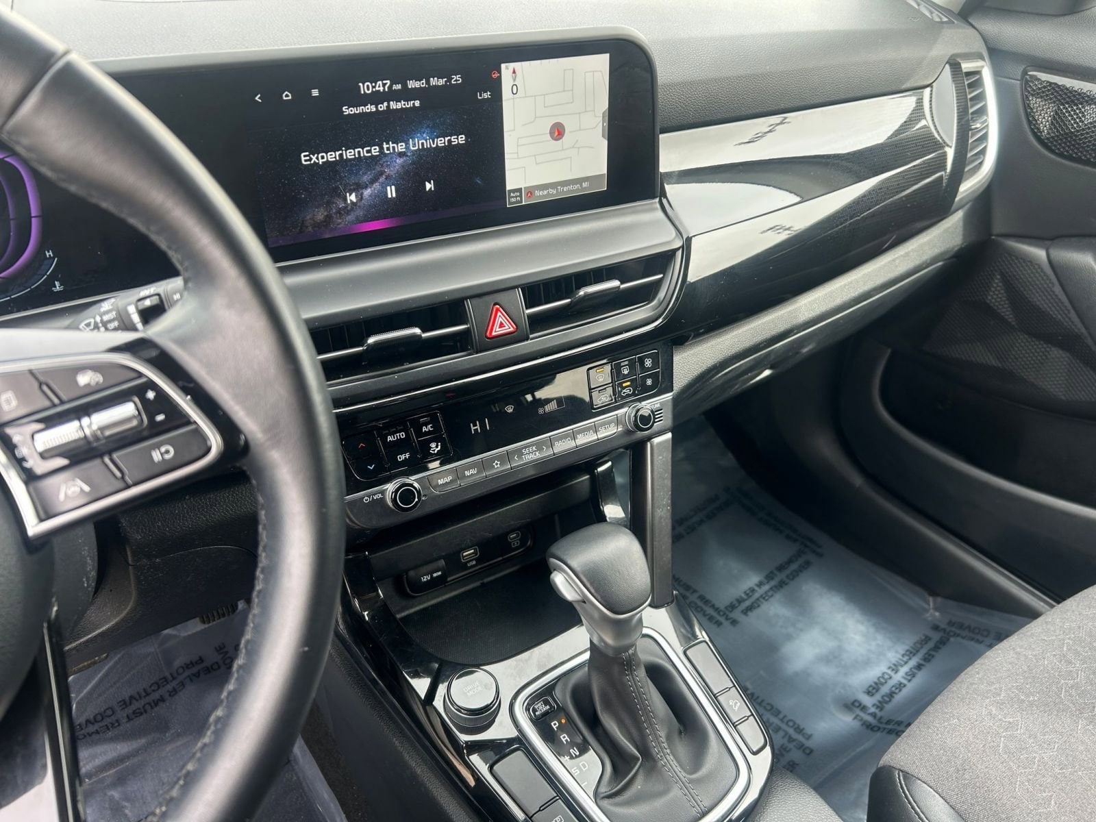 Thumbnail: 2025 Kia Seltos - 17