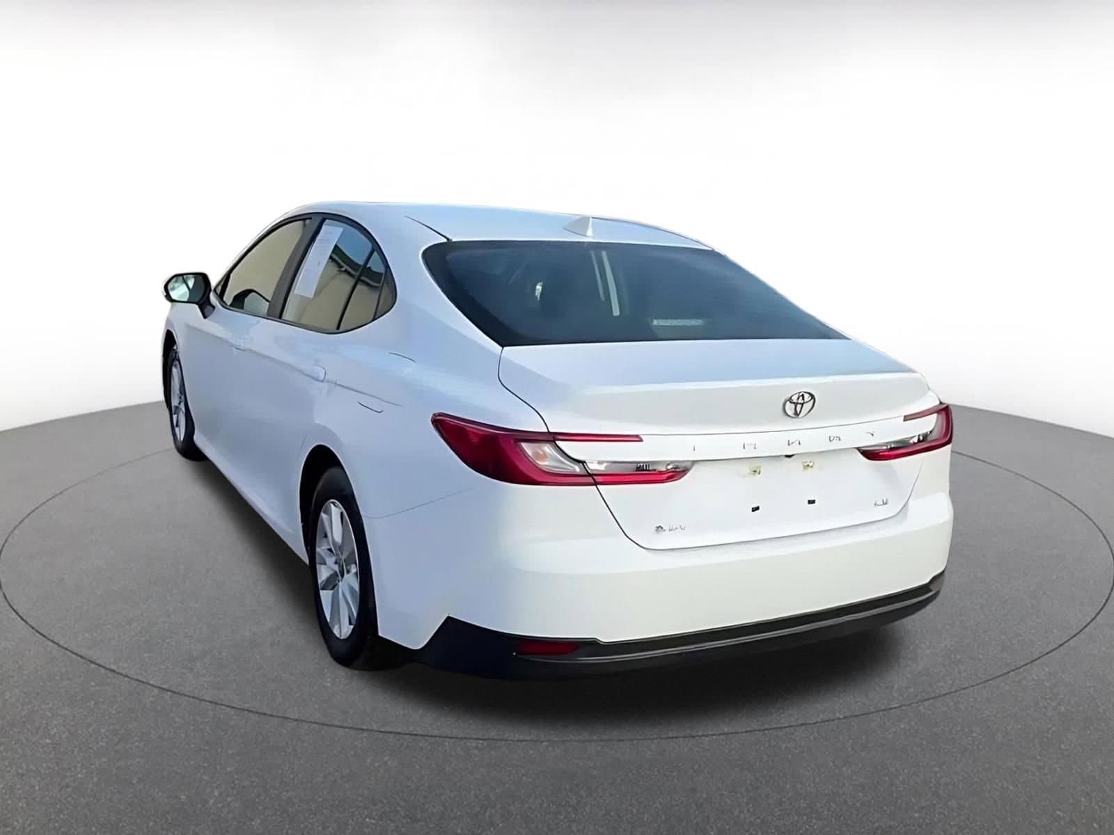 Thumbnail: 2025 Toyota Camry - 12