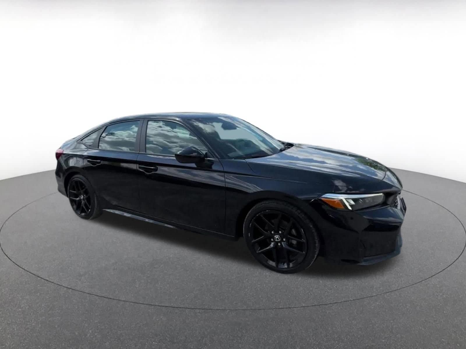 Thumbnail: 2025 Honda Civic - 2