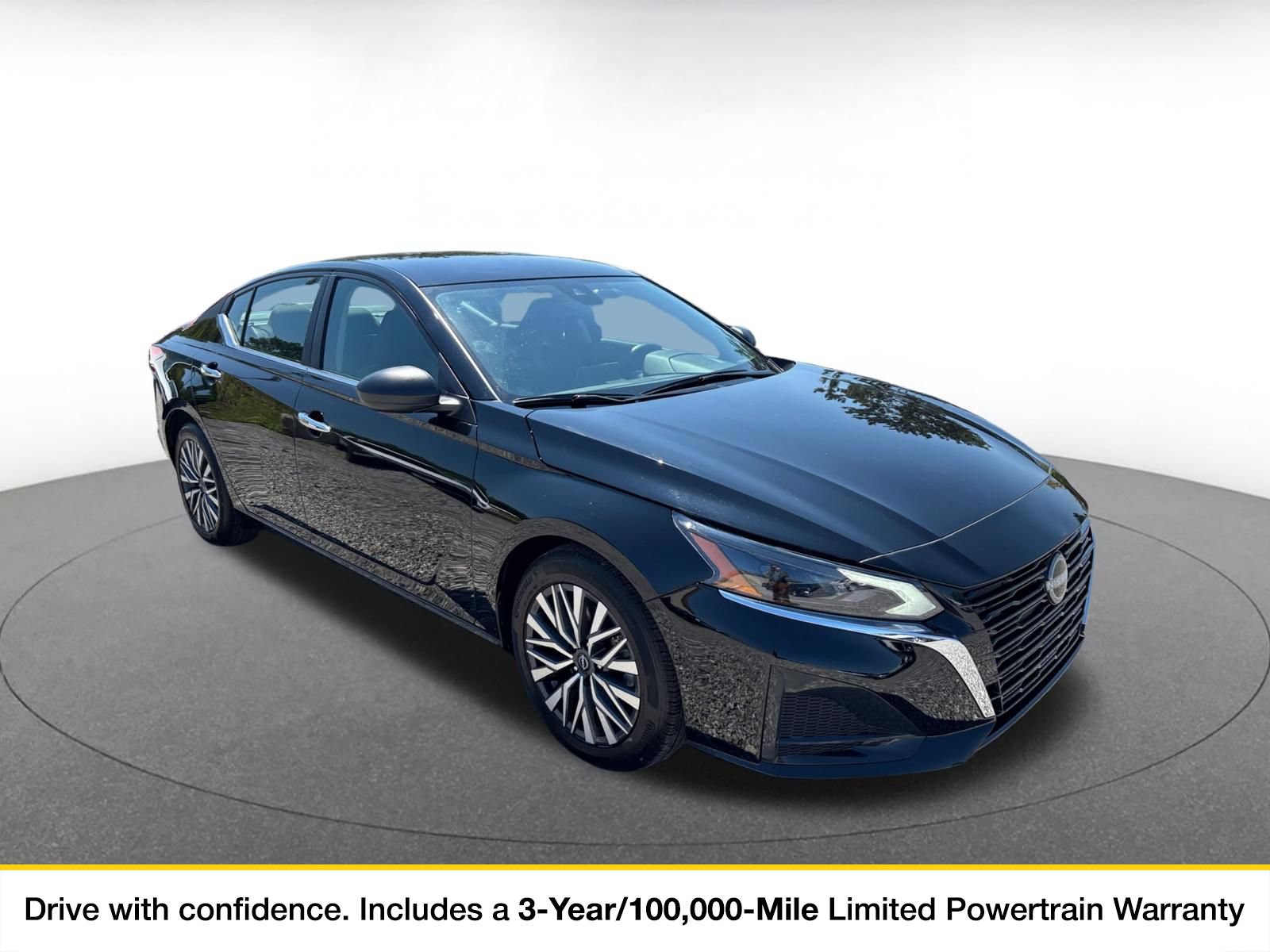 Thumbnail: 2025 Nissan Altima - 1