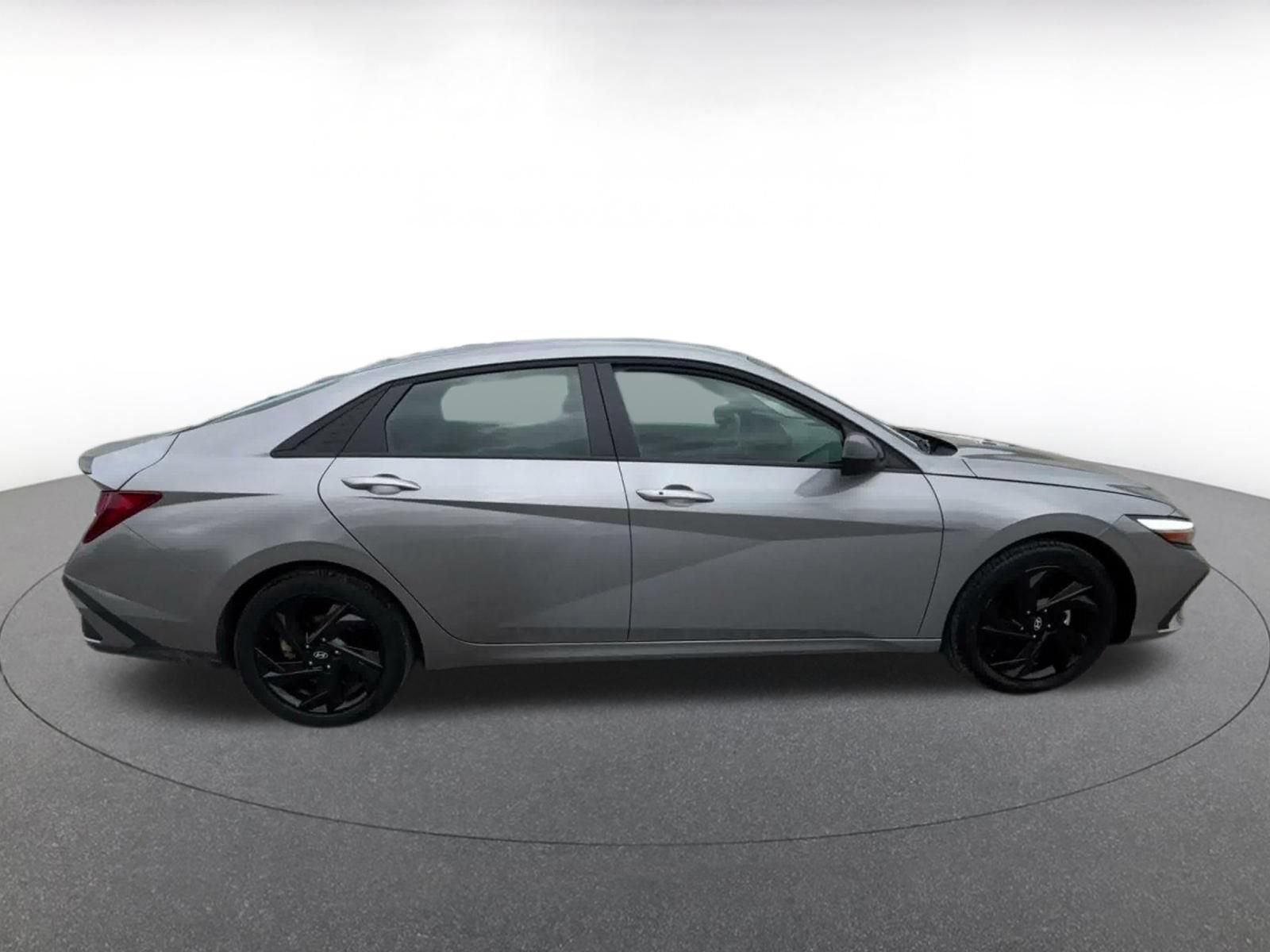 Thumbnail: 2026 Hyundai Elantra - 15